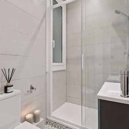 Spacest - Passeig De Sant Joan E Apartment *